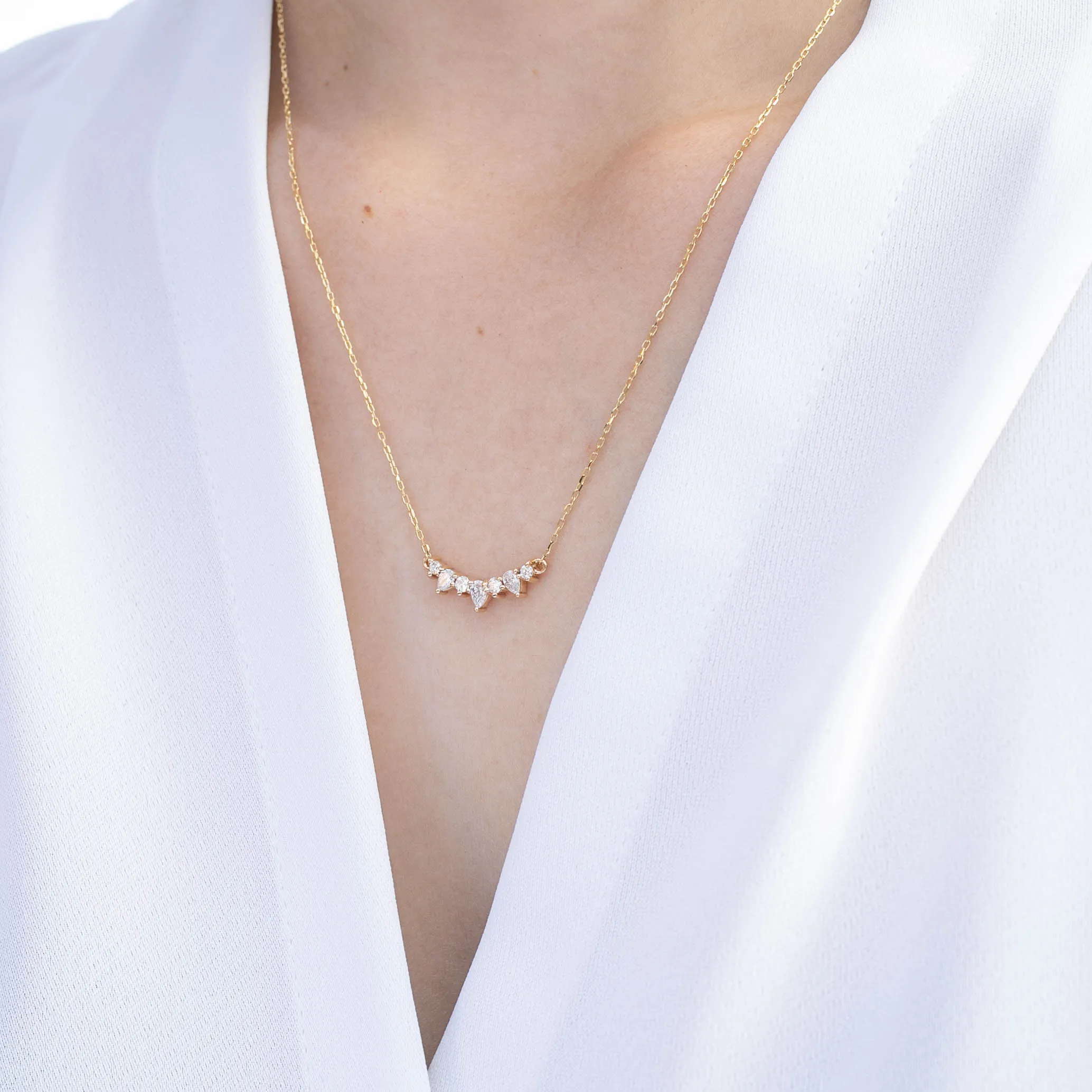 Gloria Curved Diamond Necklace 7 Stones