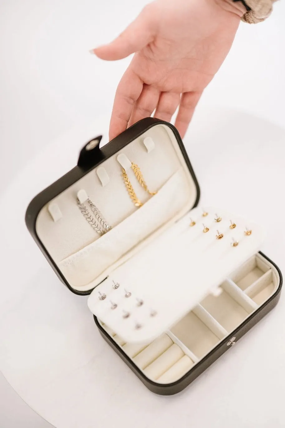Harlow Jewelry Case - Black