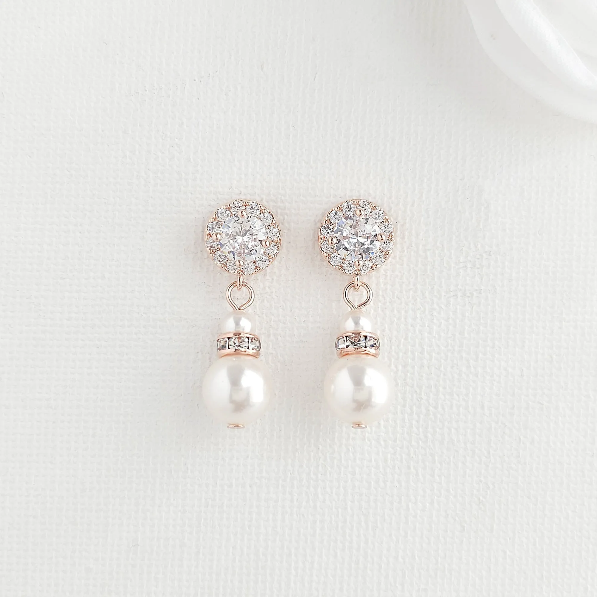 Pearl Jewelry Set in Gold for Brides and Bridesmaids-AVA