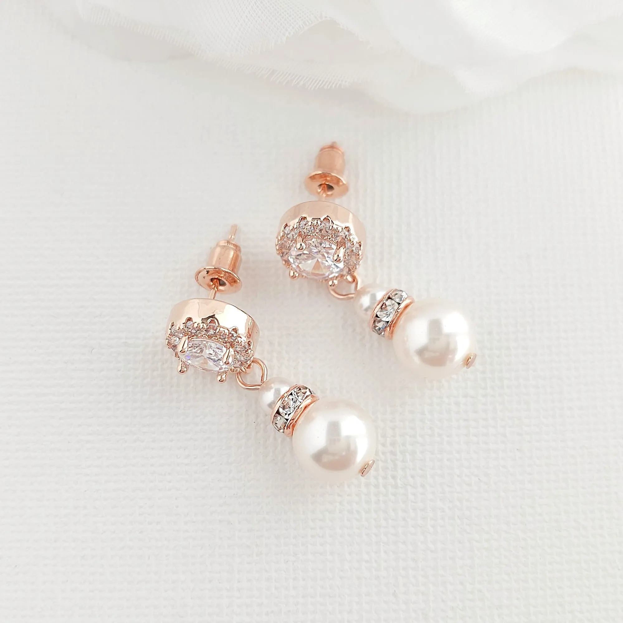 Pearl Jewelry Set in Gold for Brides and Bridesmaids-AVA